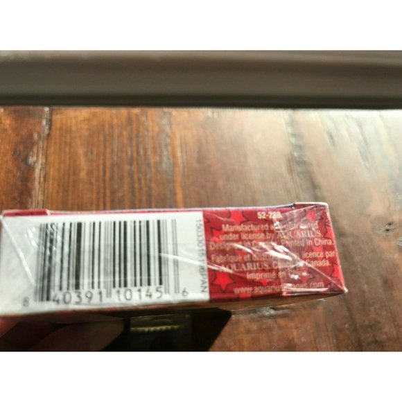 New in Package Playing Cards Wonder Woman Female - Picture 5 of 6